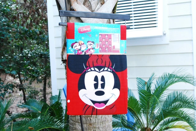 Disney Mickey & Minnie Mouse Christmas Snowflakes Shower Curtain 72 X 72 NEW