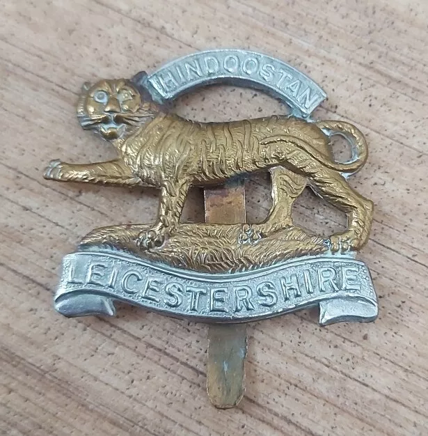 Cap Badge The Royal Leicestershire Regiment Hindoostan