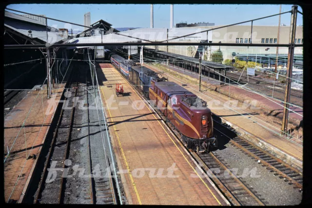 F Original Slide - Pennsy PRR 4877 GG-1 Electric Passenger Action Harrisburg '81