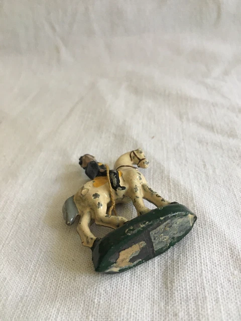 Soldat De Plomb Ancien - Cavalier Cow Boy Rodéo - Jouet Vintage En Plomb Creux