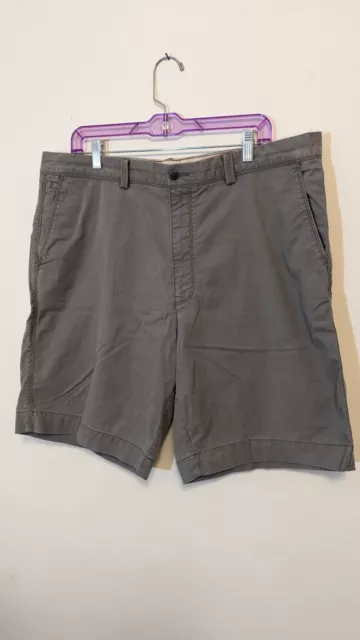 TOMMY BAHAMA MENS Tencel/Cotton/Spandex Flat Front Chino Olive Shorts ...