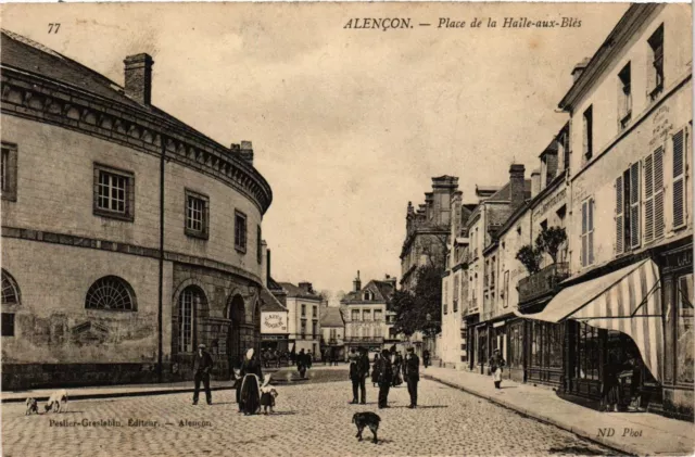 CPA Alencon - Place de la Halle-aux-Bles (259031)