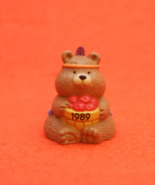 Hallmark 1989 Thanksgiving Pilgrim Baby Bear Merry Miniatures Boy