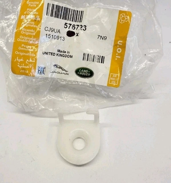 Land Rover Defender England LAND ROVER DEFENDER Slave Cylinder Push Rod Retaining 1x Bracket ...