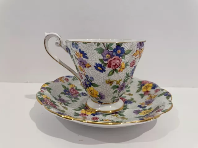 Royal Standard Teacup and Saucer Floral Chintz 1523  *Damaged*