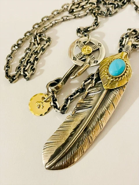 Goro's Goro'S Oversized Feather Turquoise with Gold Metal Wheel Chain Necklace