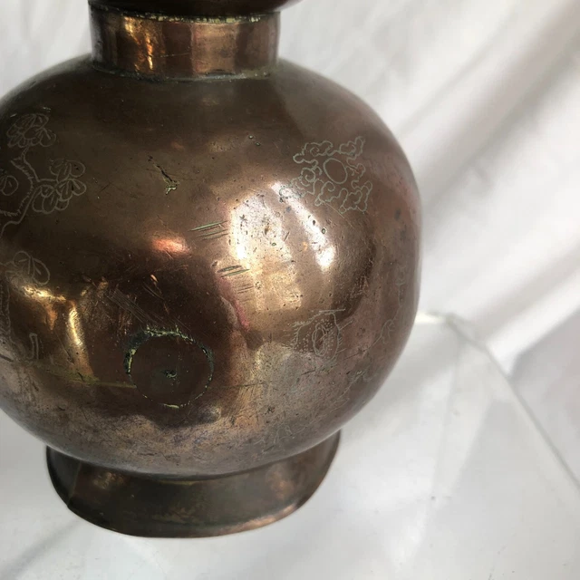 Ancienne Gourde En Métal – Usures Et Rouille – Objet De Collection