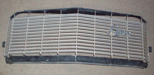 1976 76 Buick Riviera Riv Grille Grill w/ Emblem OEM Used Original