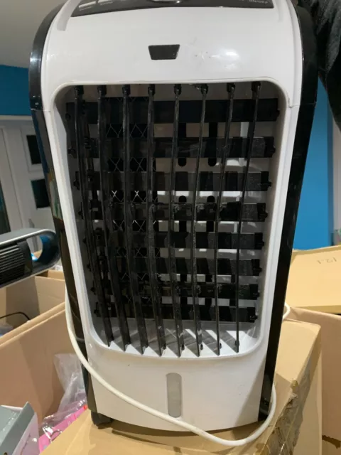 DAEWOO 4L Air Cooler Model COL1583. **Spares or Repair only**