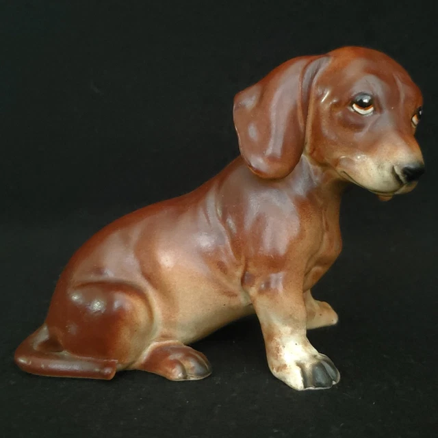 Vintage Lefton Porcelain Brown Dachshund Figurine Sitting 4.75"