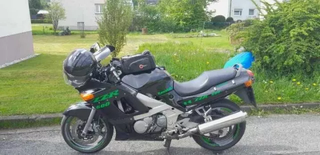 motorrad Kawasaki ZZR 600 NINJA 2003 mit38000 tkm