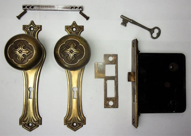 Antique Door Set Victorian / Eastlake Backplate Knob Mortise Lock Key Reclaimed