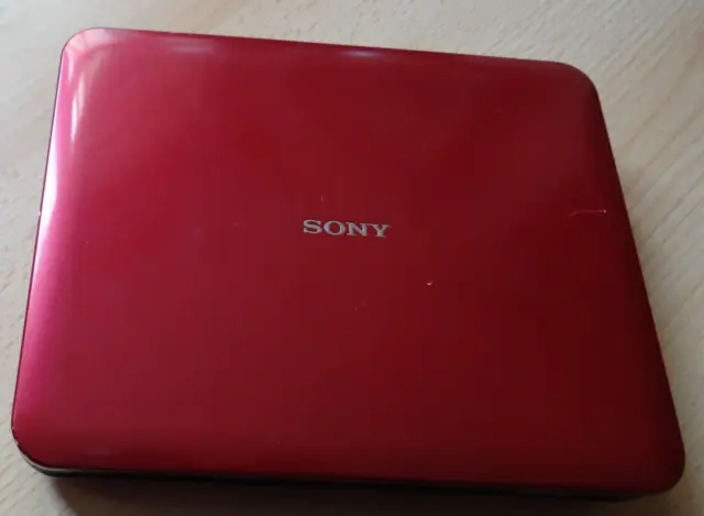 SONY DVP-FX730 - 7 Inch Portable DVD Player - RED  + A/C power adapter