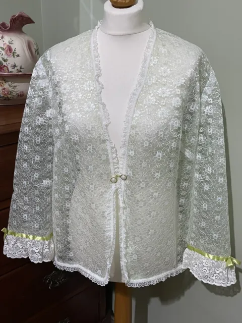 Vintage 1950’s 1960s Green Lace bed jacket One Size Fits Up To Size 16 Retro