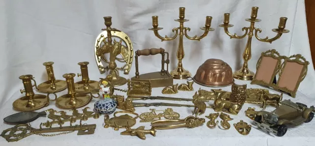 Gros lot d'articles de brocante:bronze cuivre laiton porcelaine, objets anciens 2