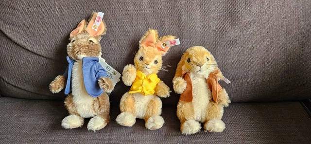 RARE STEIFF PETER Rabbit Miniature Set Limited edition 3 rabbits £234. ...