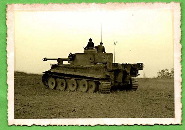 FOTO PANZER VI SdKfz. 182 Tiger Panzer WK2 Wehrmacht Foto5 EUR 14,99 ...