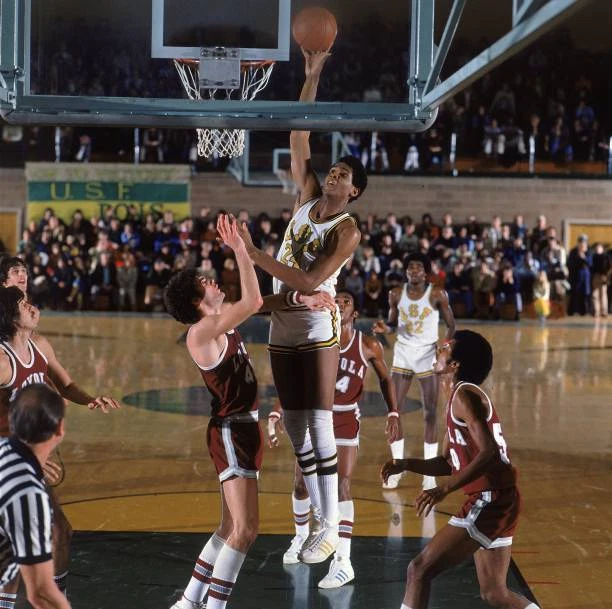 SAN FRANCISCO BILL Cartwright in action shot vs Loyala Cover San F- Old ...