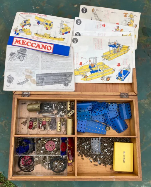 Coffret Meccano Vintage / Ancien avec boîte et manuel - Meccano | Beebs