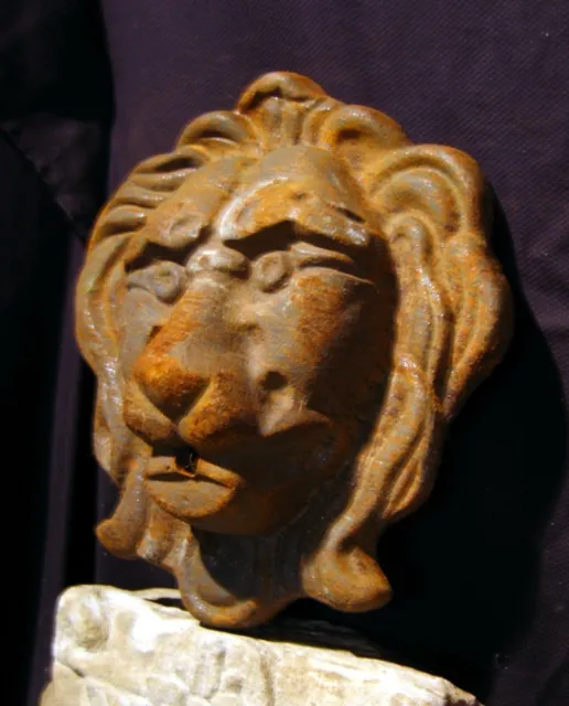Löwenkopf  Wasserspeier Löwe Wandbrunnen Groß 21,5 cm x 20 cm