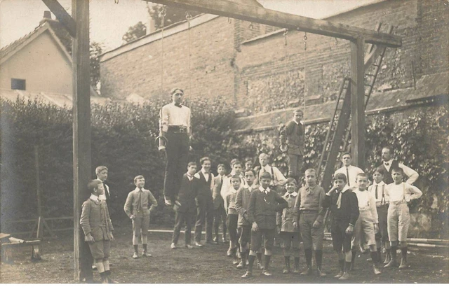 Sports #Dc51593 Gymnastique Enfants Adultes Pratiquants Du Sport Portique Les A