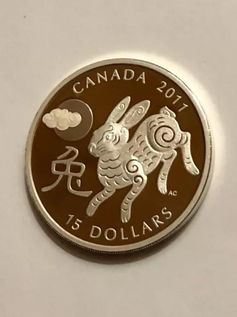 2011 Canada Pure Silver Year of the Rabbit Lunar Calendar $15 Coin in Capsule