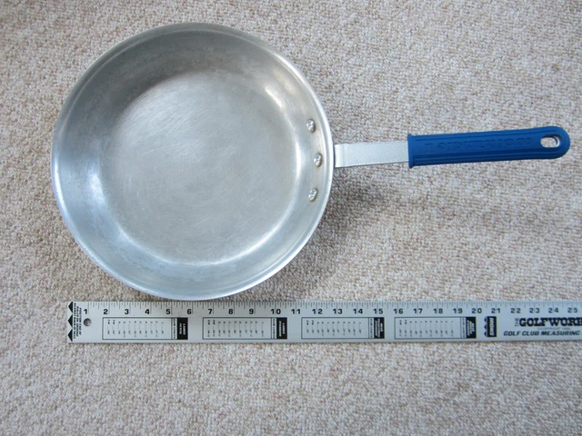 Winco 12" Commercial-Grade Aluminum Fry Pan With Non-Stick Finish - Quantum2 Coating, NSF Listed