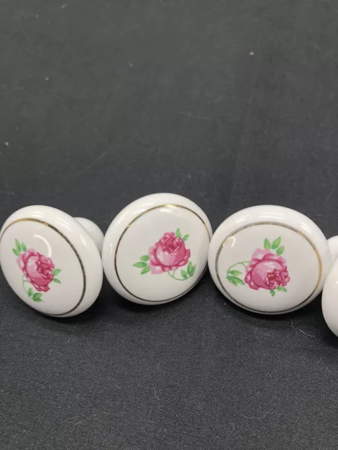 LOT DE 5 poignées de bouton d'armoire Amerock 221WHT rose sur blanc céramique 1 1/2" (H219) 3