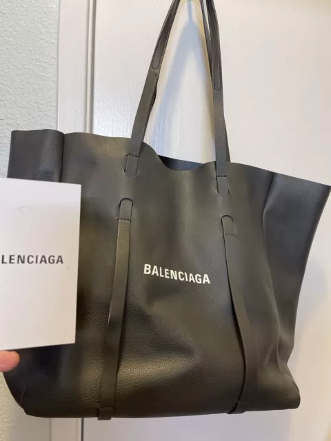 Balenciaga Logo Auth Smooth Double Calfskin Everyday-Work Black Tote Bag$1350