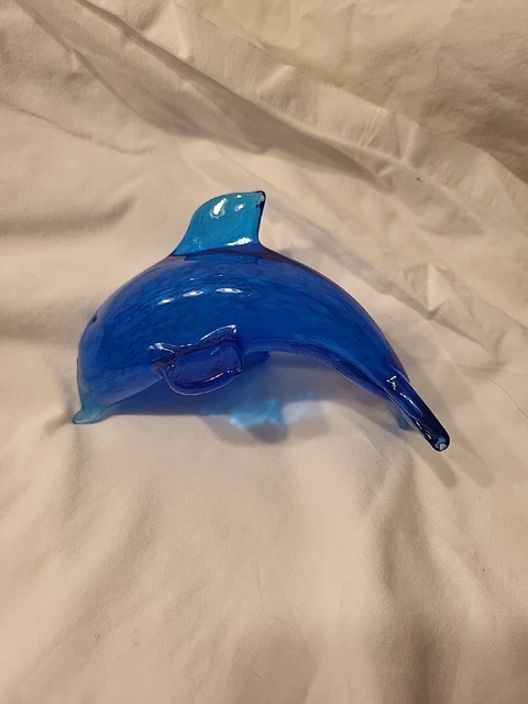 Blue Crystal Glass Ocean Bottlenose Dolphin  Figure, 5x3