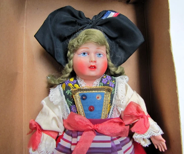 Poupee alsacienne store