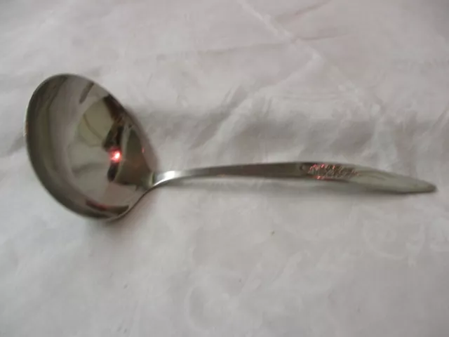 Vintage International 1847 Rogers Bros stainless Gravy Ladle Windflower