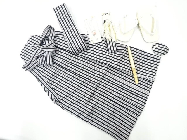 43572# JAPANESE KIMONO / SHICHI-GO-SAN SET FOR BOYS  (zori 18 cm) / WOVEN STRIPE