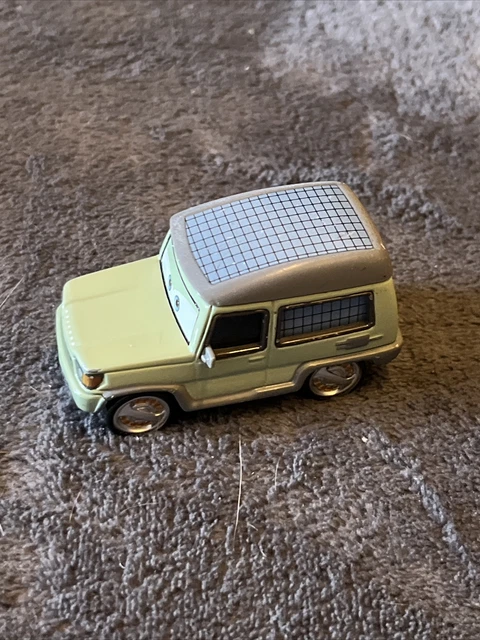 Voiture miniature métal Mattel Cars Disney Pixar miles axlerod