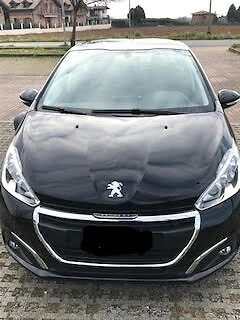 Auto usata da privato Peugeot 208 del 01/2016 Auto usata da privato Peugeot 208 del 01/2016