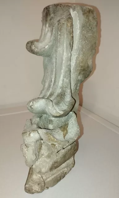 Importante capitello del '600_Interessante scultura di forte impatto estetico