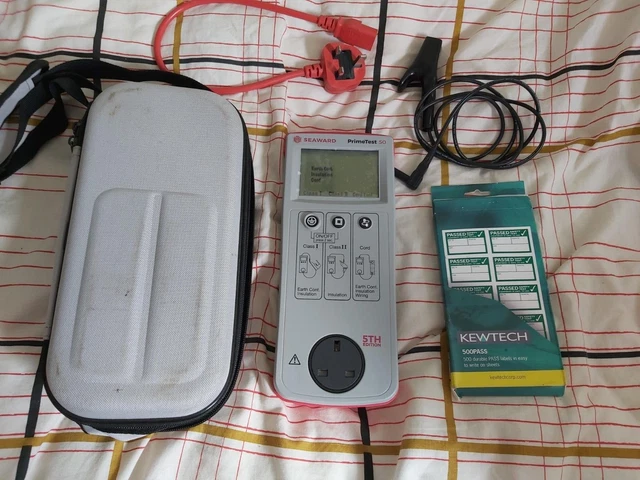 Seaward PrimeTest 50 Tester PAT portatile 5a edizione e accessori e custodia