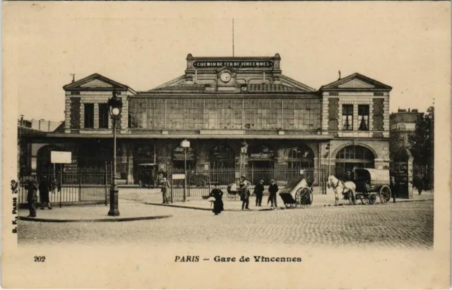 CPA PARIS 12e - Gare de Vincennes (55970)
