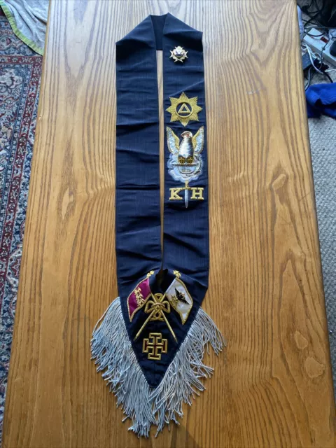 Masonic Rose Croix 30th Degree Regalia -  Toye  Kenning & Spencer Sash