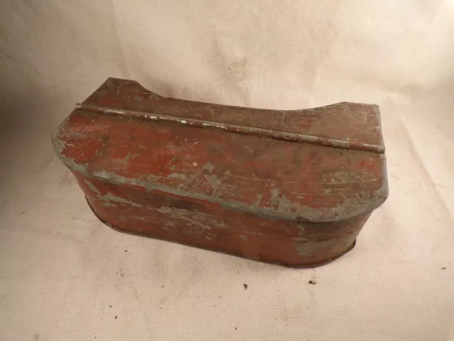 VINTAGE / ANTIQUE Fishing Bait Can Curved Belt-Worn Box Worms