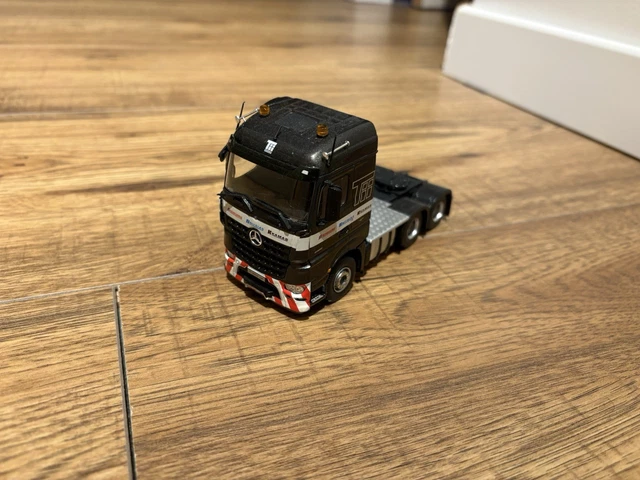 Imc 1/50 mercedes MAMMOET sk neuf en boite . Conrad drake nzg tek