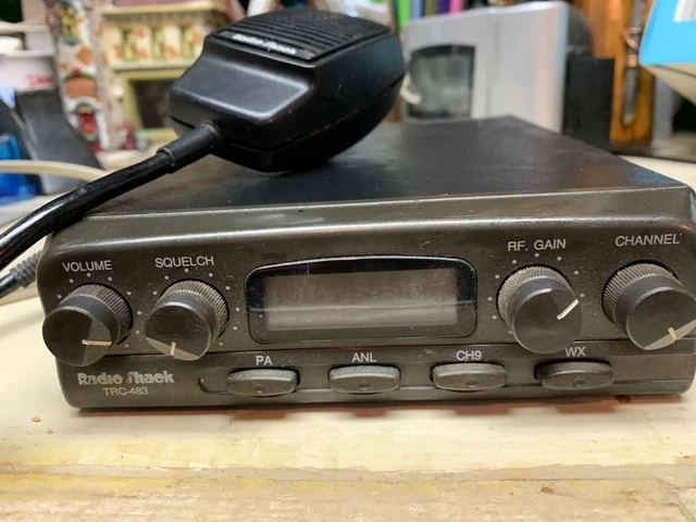 Radio Shack  Cb Trc-483 Model #211557A W/Mic/Pa/Anl/Ch9/Wx