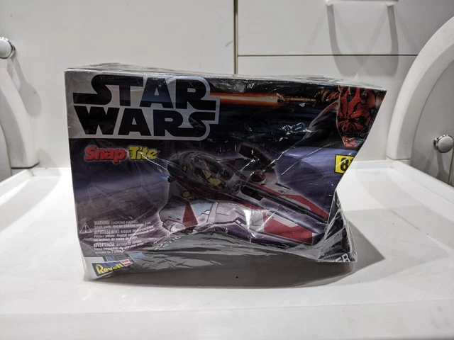 Star Wars Obi-Wan's Jedi Starfighter Snap Tite Model (031445018510) Revell