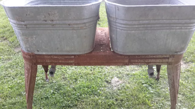 Antique Galvinized  Double washing tubs Reeves 2