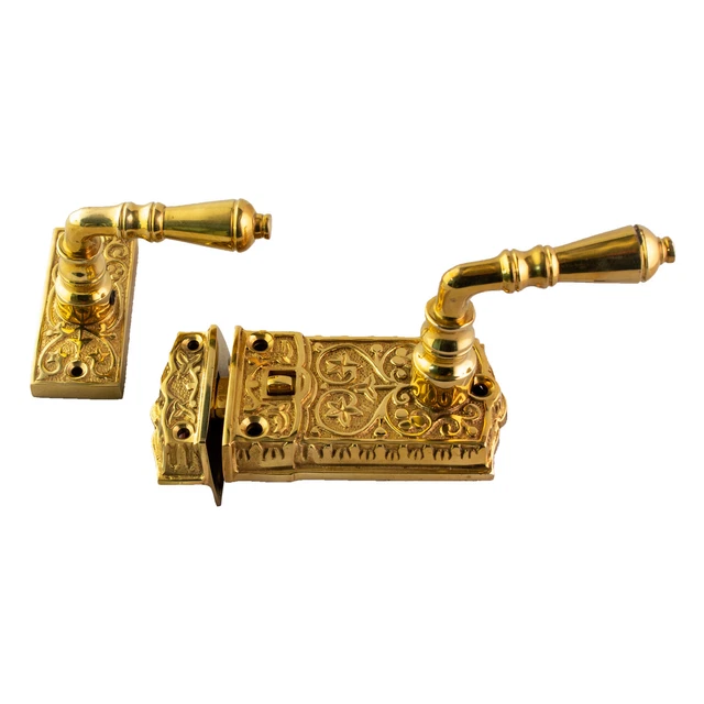 Victorian Screen Door Latch Set in Cast Brass