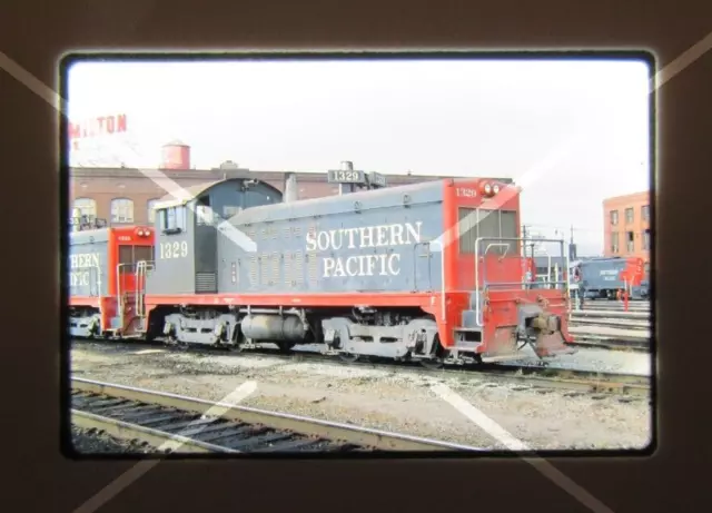 Original  '76 Ektachrome Slide SP Southern Pacific 1329 NW2 San Francisco  41B52