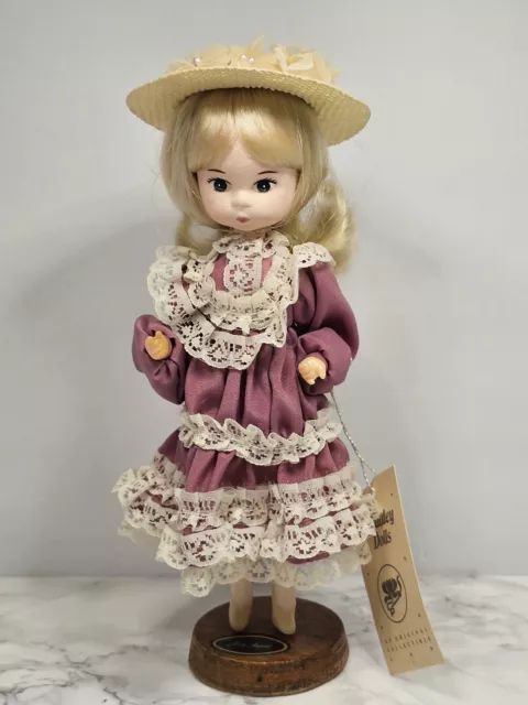 Vintage 1978 Bradley doll Miss August blonde hair blue eyes lace dress with hat