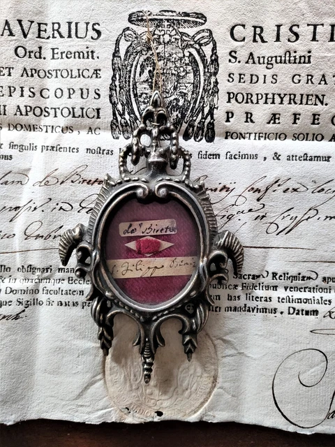 Reliquia E X Berretto S.filippo Benizi In Teca Metallo Ovale E Documento 1787