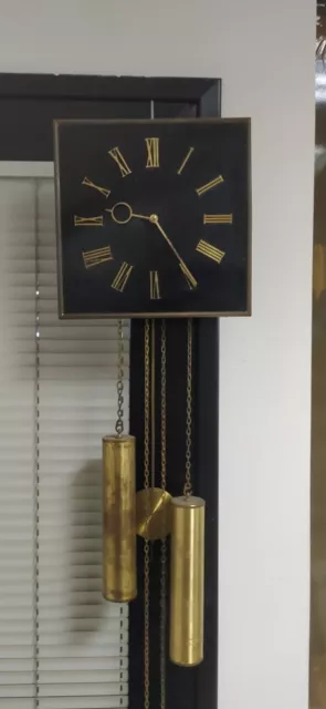 vecchio orologio a pendolo