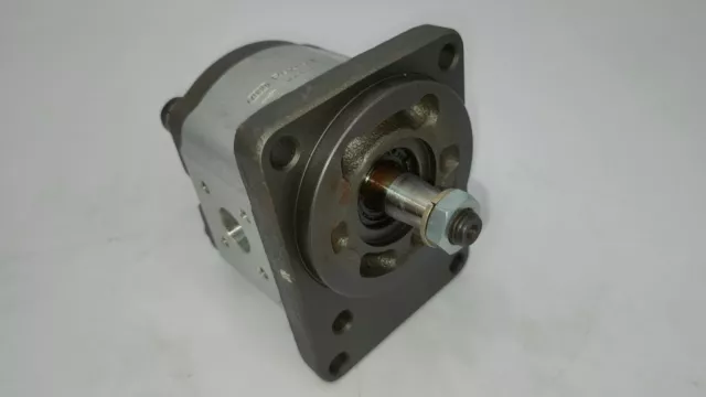 Rexroth 0510425009 Hydraulic Gear Pump AZPF-11-008RCB20MB 0510 425 009